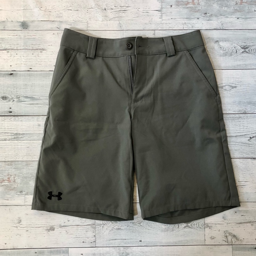 Boys Under Armour Golf Short Grey
